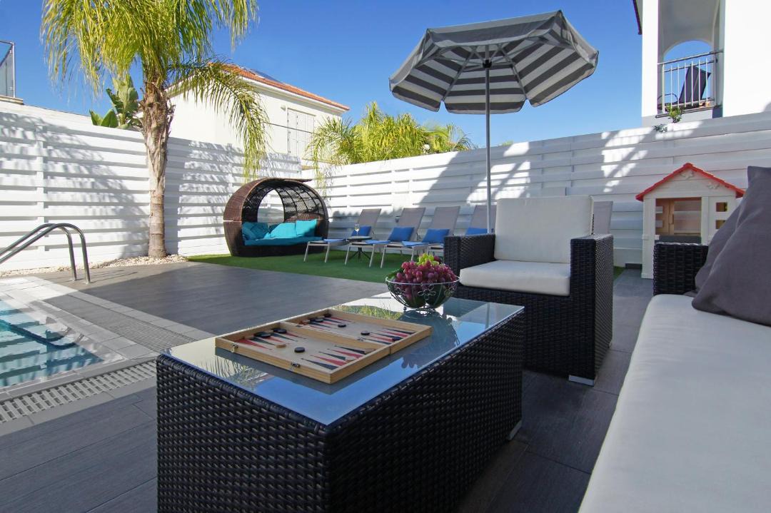 Photo of Patio Balcony in Pernera