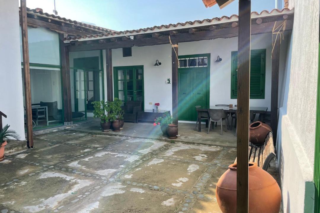 Photo of Buildings in Politiko
