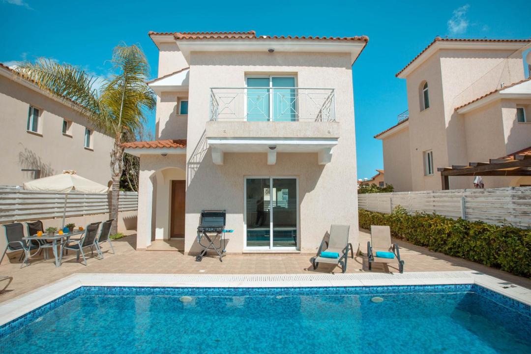 Photo of Outdoor in Pernera