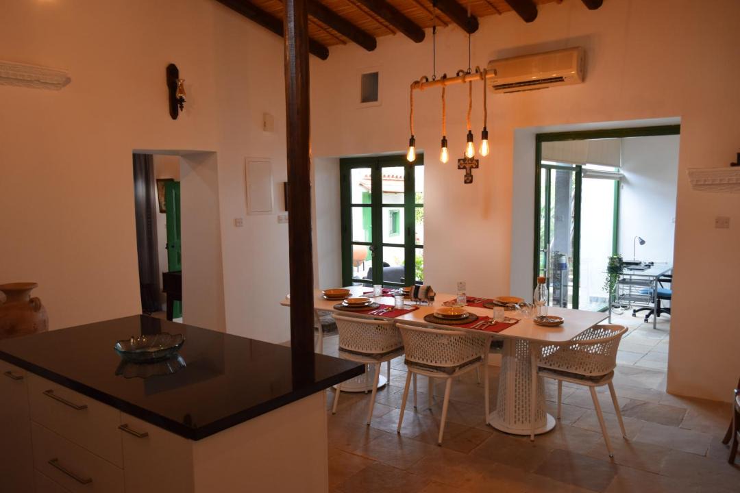 Photo of Livingroom in Politiko