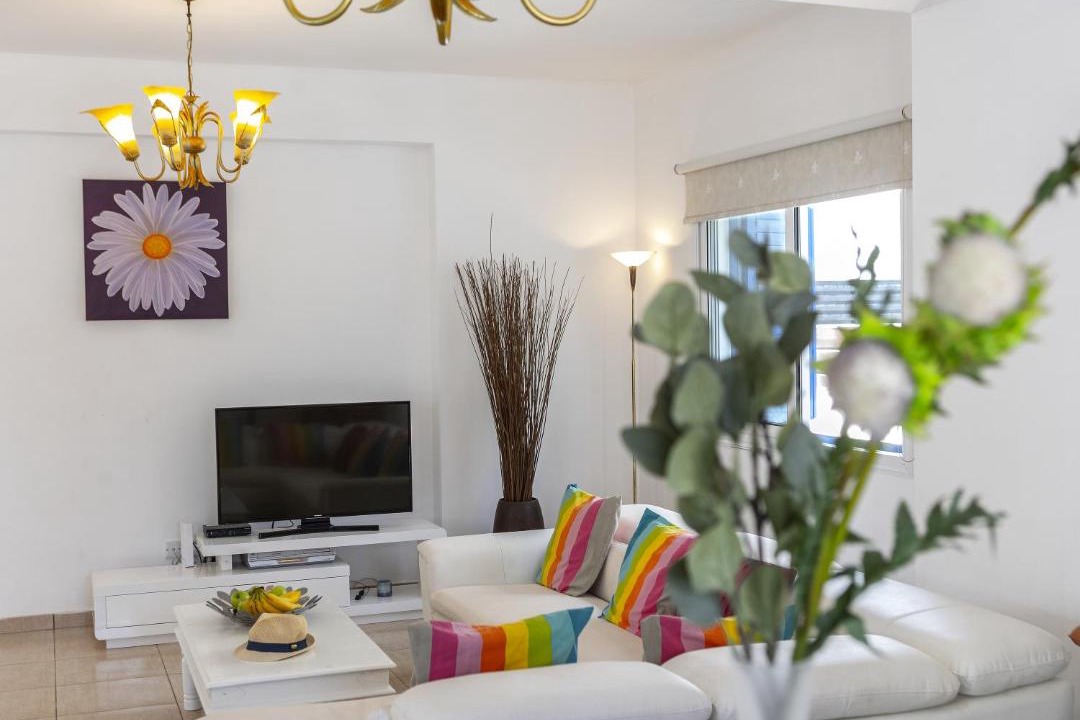 Photo of Livingroom in Cape Greko