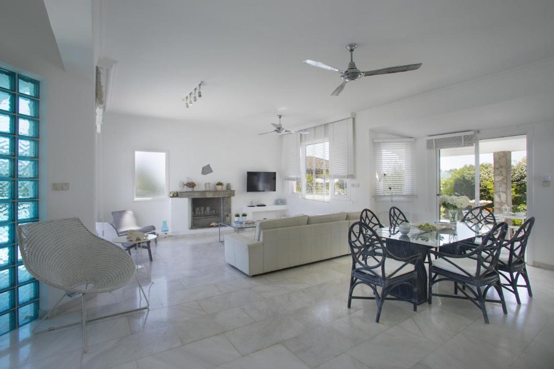 Photo of Livingroom in Cape Greko