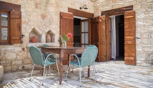 Deluxe House, 3 Bedrooms, Courtyard Area