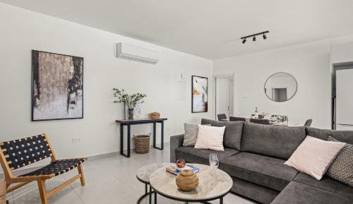 Two-Bedroom Apartment with Garden View