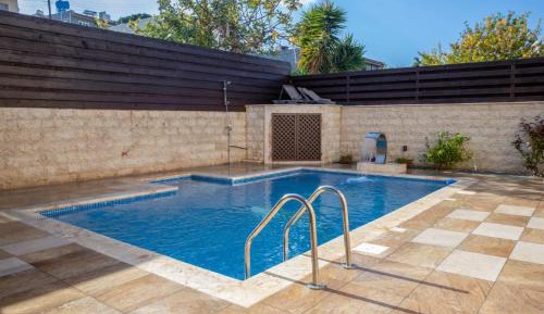 Superior Villa