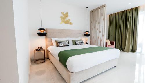 Suite with Sea View