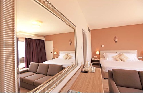 Agios Tychon Hotel | Poseidonia Beach Hotel