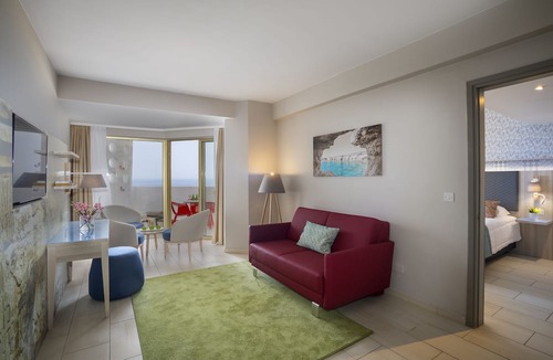 Chlorakas Resort | Leonardo Laura Beach & Splash Resort