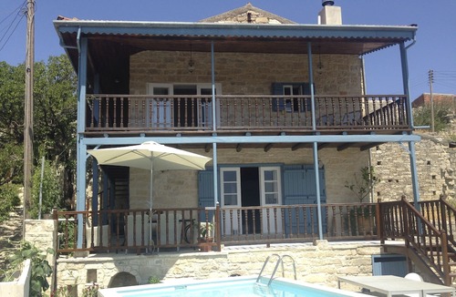 Vouni House | Luxurious & Secluded 2 Bed Balcony House - Stunning views with own private pool