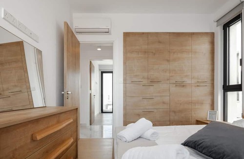 Emba Villa | Avalon 1 Villa 26 - Three Bedroom Villa, Sleeps 6