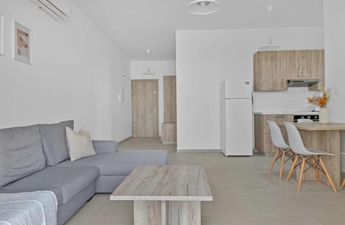 Strovolos Apartment | Phaedrus Living Eolus Residences Hera