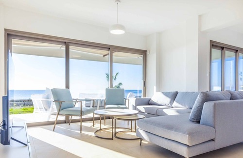 Softades Villa | Larnaca Blue 1 - Four Bedroom Villa, Sleeps 8