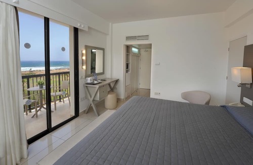 Ayia Napa Hotel | NELIA SEA BREEZE HOTEL