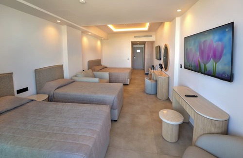 Ayia Napa Hotel | NELIA SEA BREEZE HOTEL