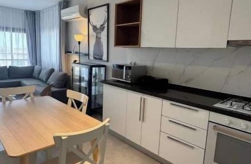 Vasilia Apartment | Caesar Blue’ da 2+2 aile dairesi. Balkonlu deniz manzarasıyla sizleri bekliyor.
