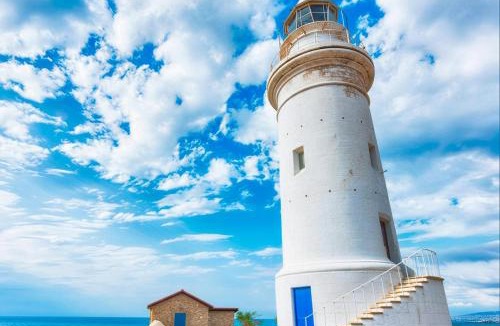 Paphos Apartment | Lotus by the Sea- 2-Bedroom with Communal Pool