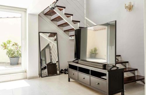 Historical Center Apartment | Luxury Designer Loft in the Heart of Limassol
