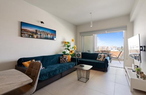 Kapparis Apartment | The Icon 103 - Luxury 2BR Sea View with Pool, Mythical Seas - Protaras