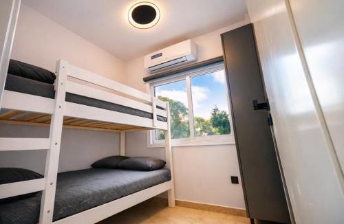Universal Apartment | The Luxury Suite 213 - Gym & Beach Steps