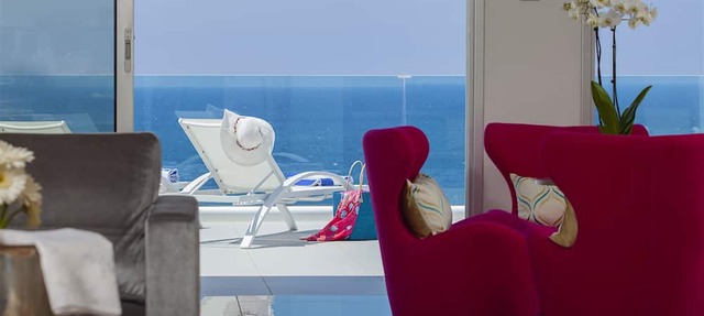 King Evelthon Beach Hotel & Resort in Chlorakas