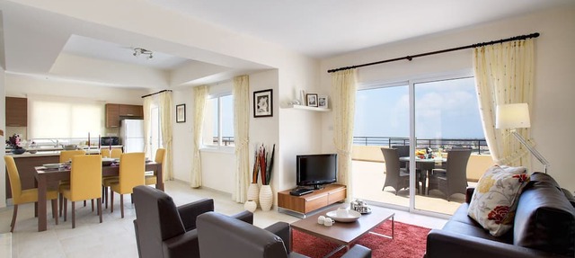 Club Coral View Resort in Pegeia