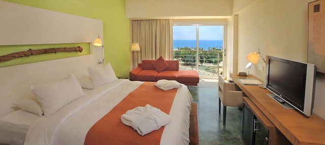 E Hotel Spa & Resort Cyprus in Pervolia