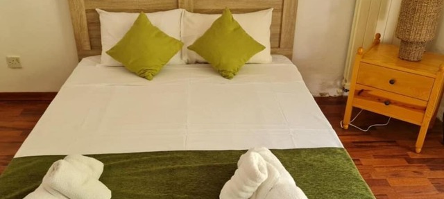 Charming Villa in Moniatis, Cyprus - Private Pool & Garden in Saittas