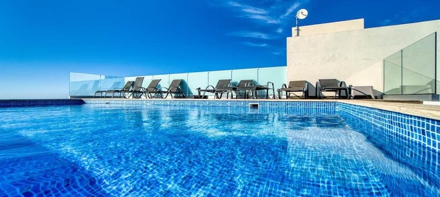 Tala Sea View 201 - Two Bedroom Apartment, Sleeps 4 in Tala