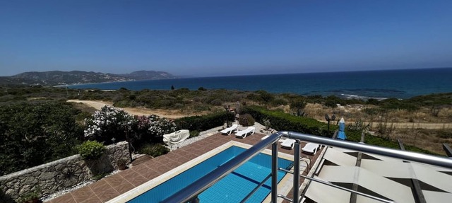 Exquisite Villa with Private Pool in Cyprus in Girne