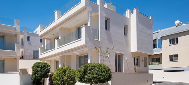 Vista Project 7.1 - Two Bedroom Apartment, Sleeps 4 in Limassol