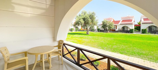 Villa w Garden, Balcony 5 min to Kyrenia Harbor in Girne