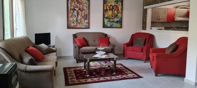 Flat with Garden 5 min to Kyrenia Castle in Girne