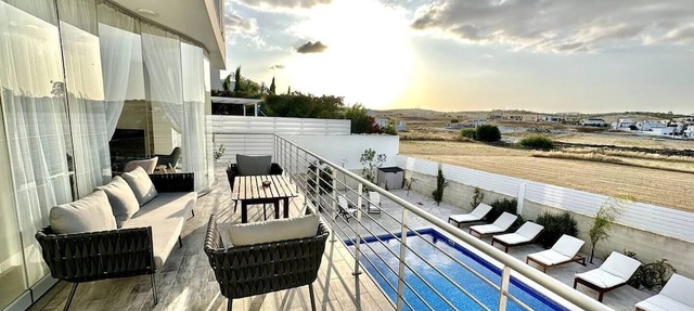Amazing Luxury Villa Larnaca in Aradippou