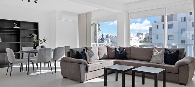 Phaedrus Living: Romanou Modern City Center Flat in Nicosia