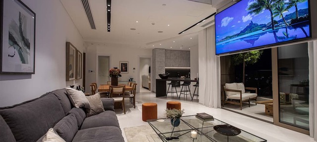 Saffron Suite | Retreat with Skyline Views & Pool in Nicosia