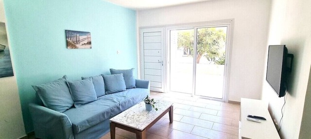 Ihsan Ali 2 - Dream Escape Apt 1 - 6 min walk to Kastella Beach in Larnaka