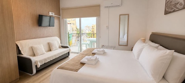 Valentinos Apartments in Paphos