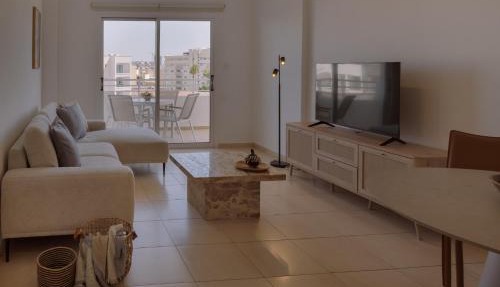STAY Sunshine City Apartment in Larnaca