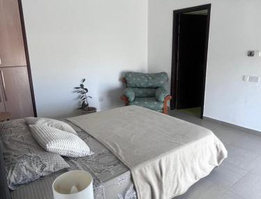 Sorelia Villa in Paradise in Goudhi