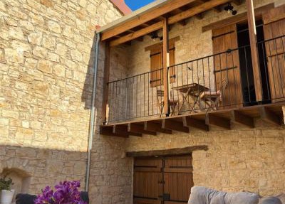 Eftychia's House in Lofou