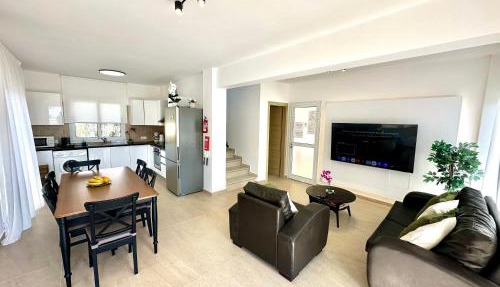 Mediterranean Oasis Villa - Ayia Thekla Beach in Ayia Napa