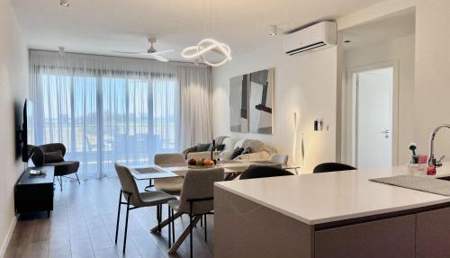 STAY Sunset Gardens Apartment in Limassol