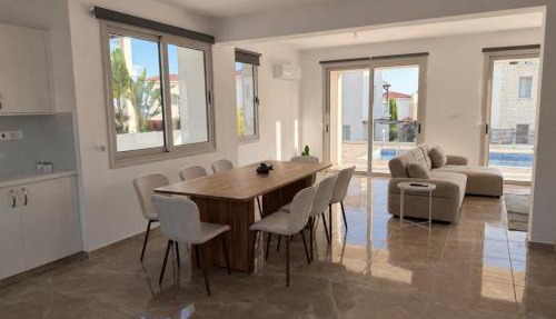 Seaview Villa with Pool and Rooftop in Tala