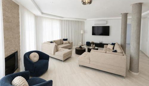 Luxury Panorama SeaView Villa in Androlikou
