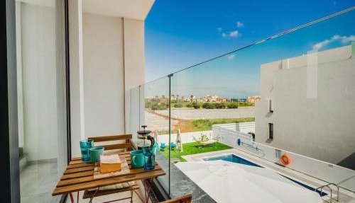 SunnyVillas 4BR New Villa Private Pool in Pernera in Protaras
