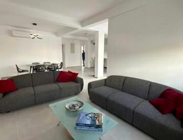 Sykia Upper Floor 2-BR Apartment in Paphos