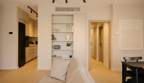 Pinewood by Holistays in Engomi