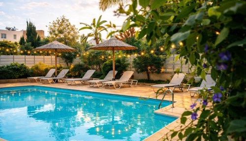 The Luxury Suite 213 - Gym & Beach Steps in Paphos