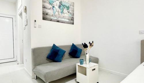 Silver Blu APT - Beachside - Location - Office in Limassol