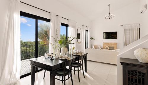 ORION I - Holiday Home in Pissouri